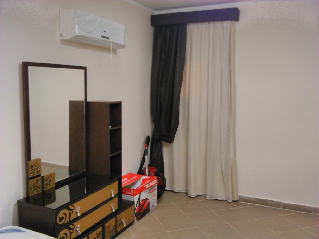Three-Bedroom Apartment At Louly Beach Resort Ain Sukhna Bilik gambar