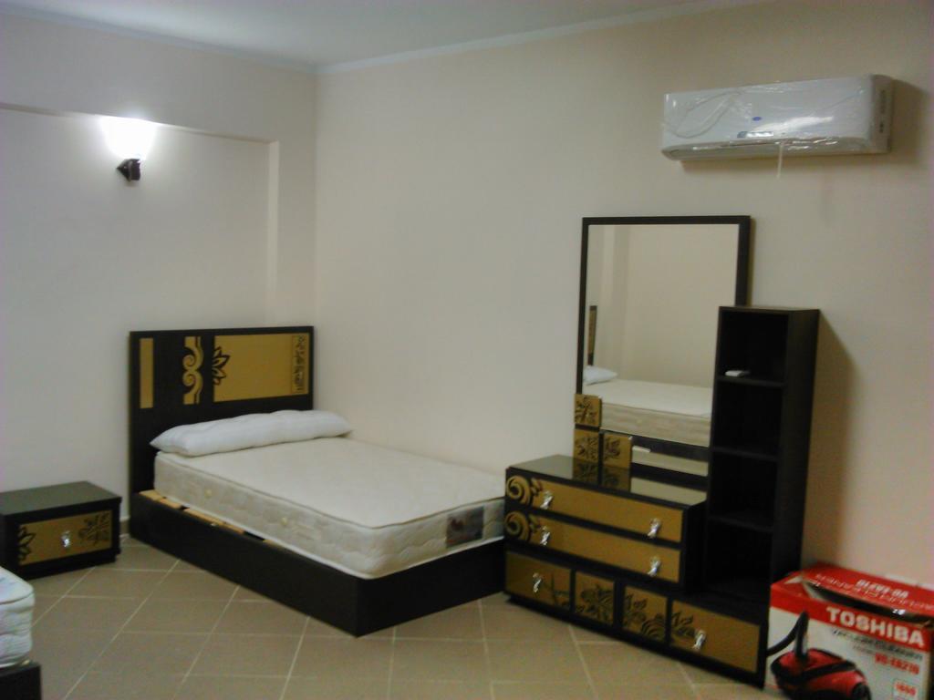 Three-Bedroom Apartment At Louly Beach Resort Ain Sukhna Bilik gambar