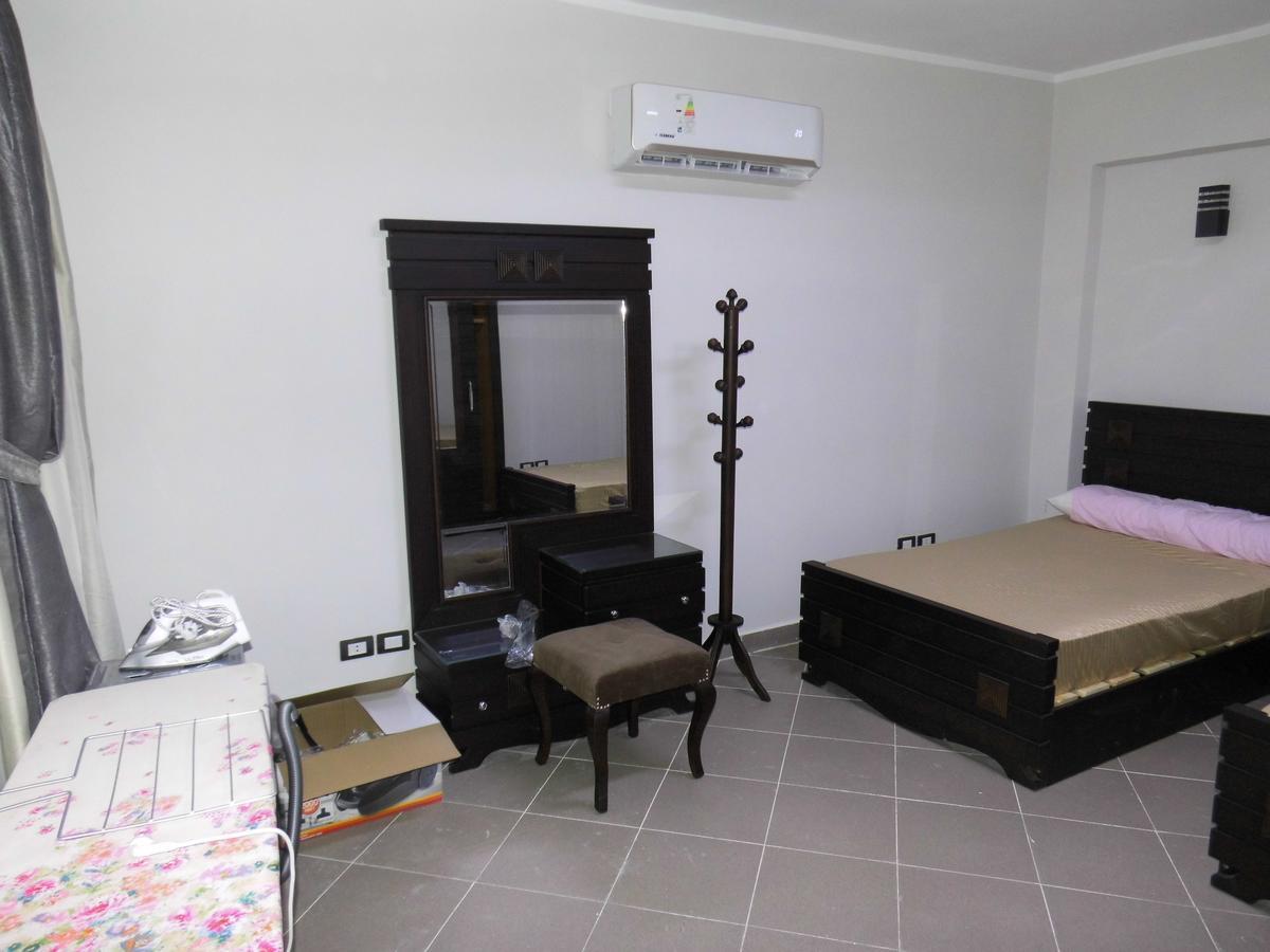 Three-Bedroom Apartment At Louly Beach Resort Ain Sukhna Luaran gambar